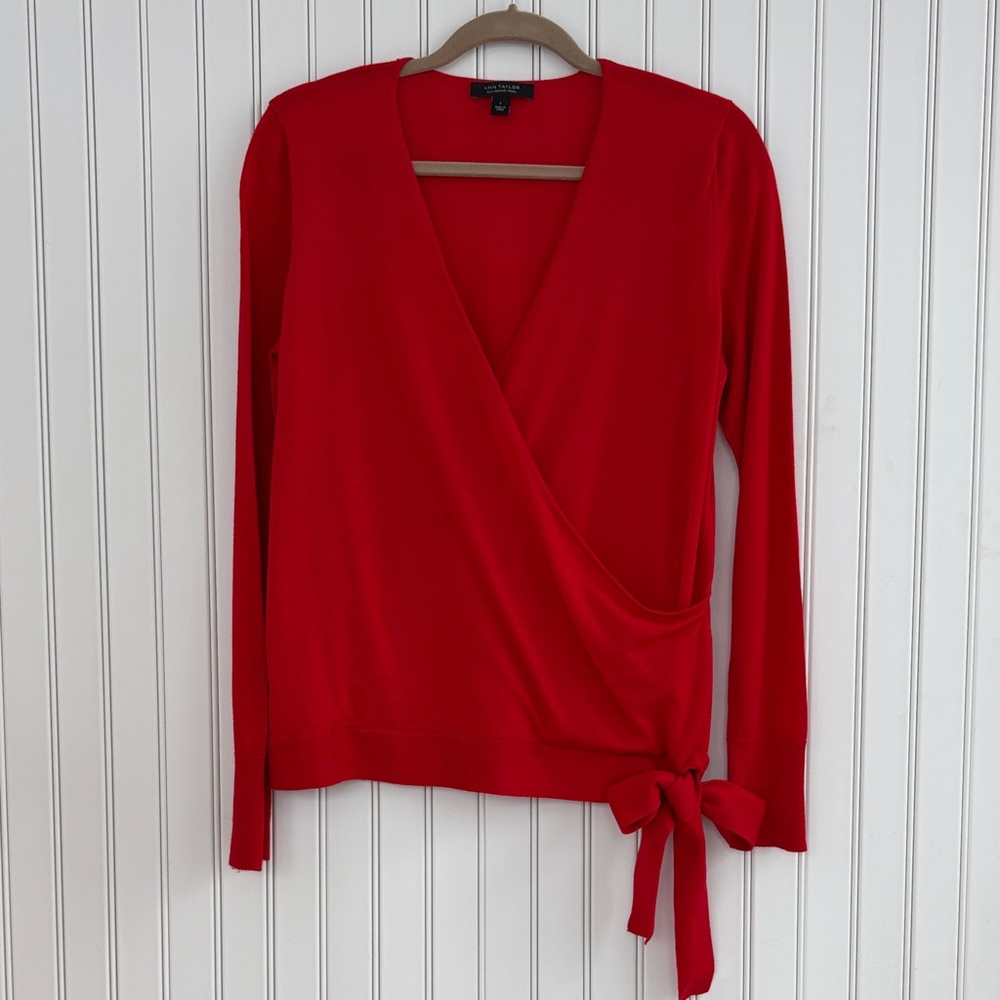 Ann Taylor Red Wrap Sweater with Bow Detail - Large - Merino Wool